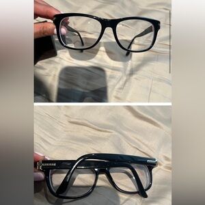 GUCCI glasses with gucci case- like new condition